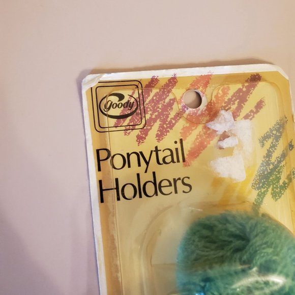 2 Goody Stretch Ponytail Holders Vintage Pompon Pom Pom 1988 Green Hair Acc - Picture 3 of 3